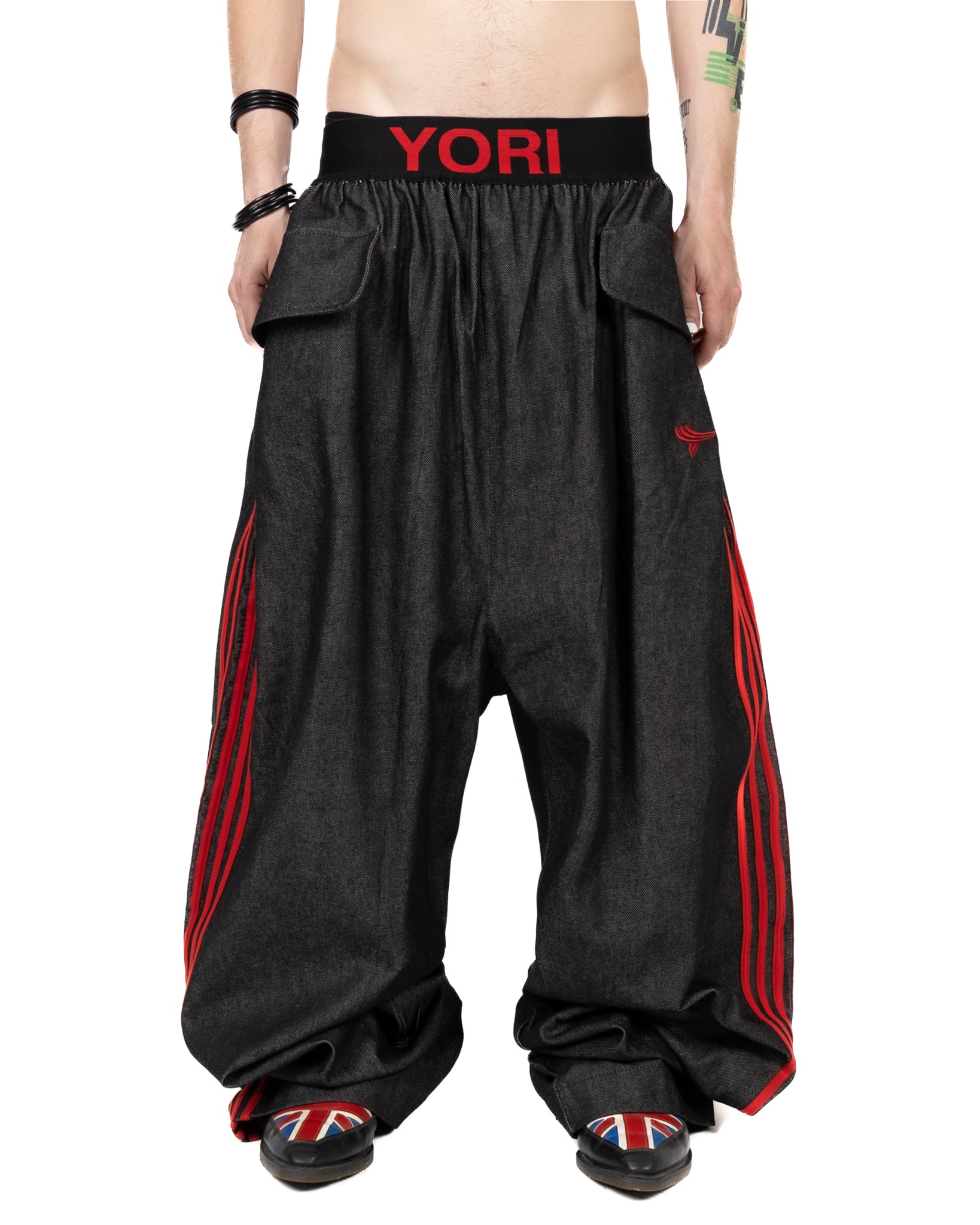 5 Stripe Elastic Denim (Black/Red)
